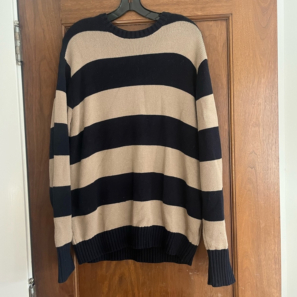 Brandy Melville Sweater